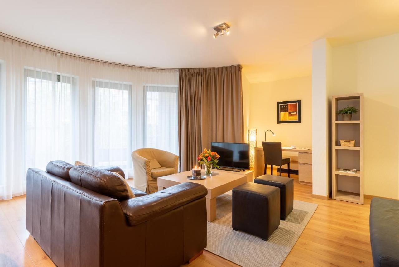Eu Parliament Terrace Residence Brussels Exterior photo